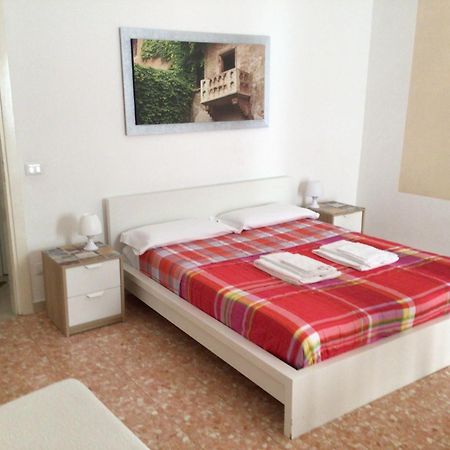 A Due Passi Da Giulietta-Casa Capuleti Apartment Verona Ngoại thất bức ảnh